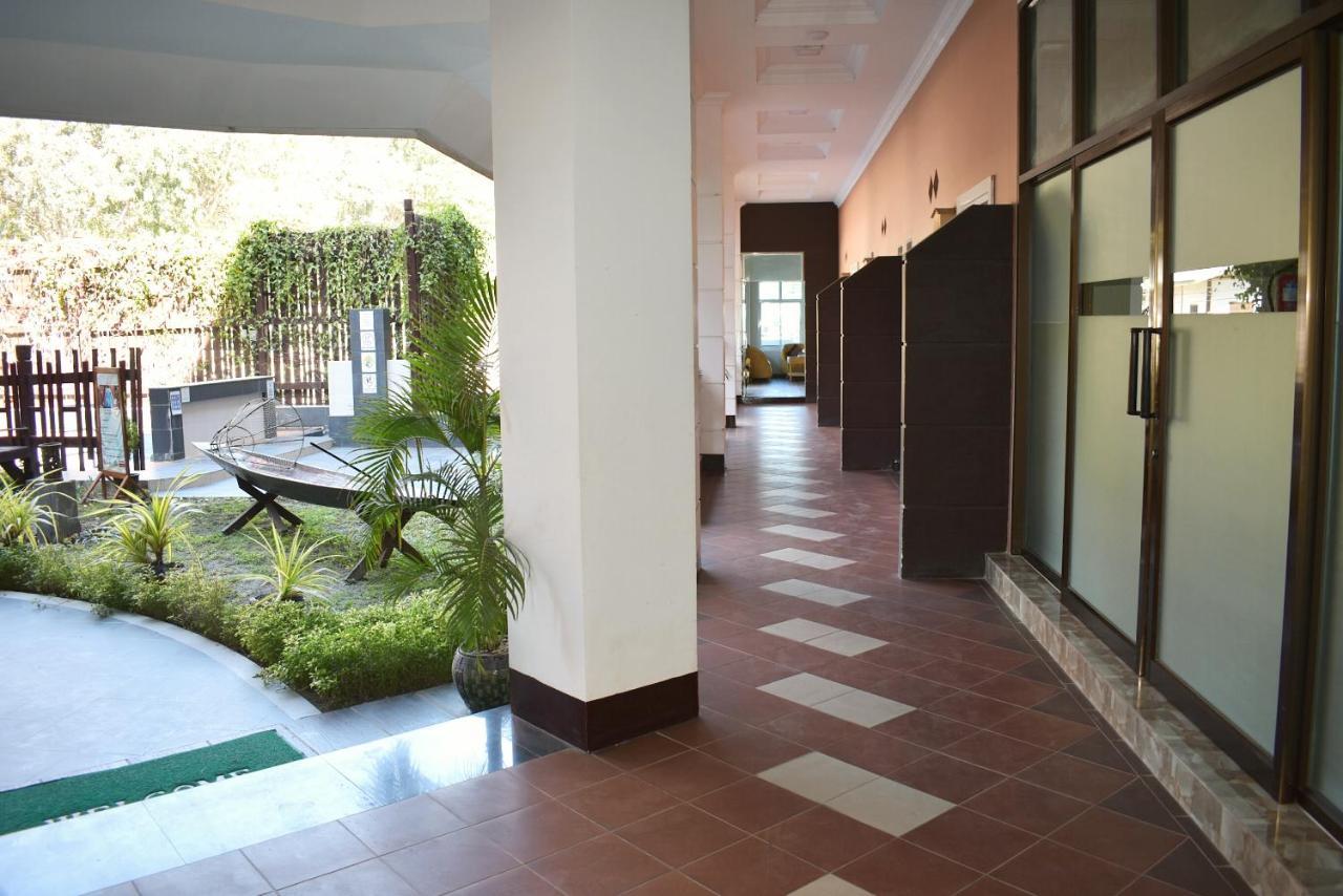 Immana Grand Inle Hotel Ньоншуэ Экстерьер фото